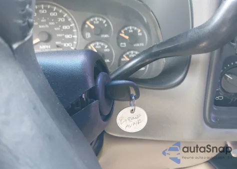 2002 Chevrolet Avalanche 1500 from USA, damaged, VIN 3GNEK13T72G107144